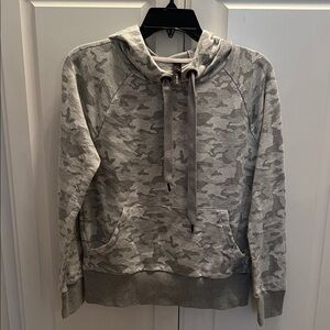 90 Degree By Reflex Light Grey Camoflauge Print Long Sleeve Hoodie Sweatshirt